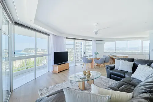 Burleigh Surf Apartments - WiFi