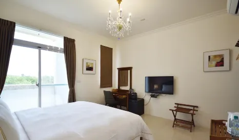 s-moonlight Hostel