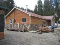 Colter's Cabin Yellowstone Getaway, Cooke City, MT