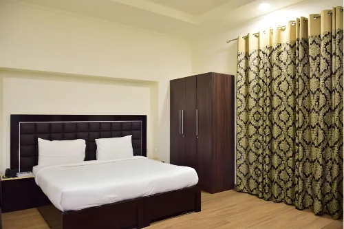 When in Gurgaon - Service Apartments, Next to Artemis Hospital - 水遊び場