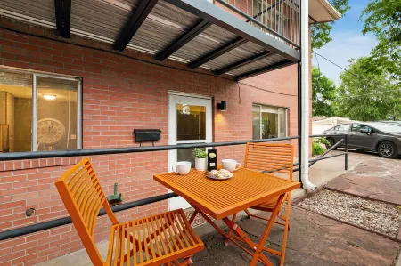 Terra Cotta Suite | Cozy Spot in Old Town FoCo