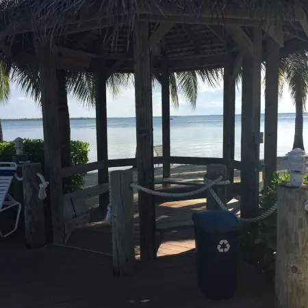 Escape to Paradise – Beautiful & Budget-Friendly Condo!
