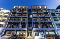 Hotel Cube