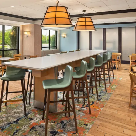 Hampton Inn Minneapolis-Roseville