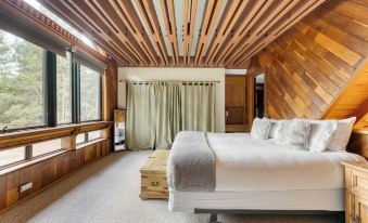 Riversong Lodge by Avantstay Sauna + Hot Tub On The Truckee River