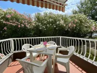 Enjoy the Pool of Our Cozy Flat - Beahost