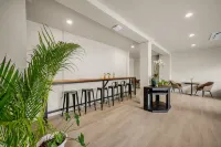 Simply Stay Chaweng - Hostels
