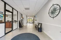 Private Beach Access - Siesta Key 2 BD/2Bath Condo - New Furnishings!