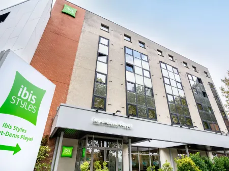 Ibis Styles Paris St-Denis Pleyel Отели рядом с достопримечательностью «Groupe AFNOR»