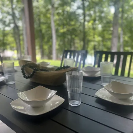 The Green Heron Cottage is close to Auburn, AL, Columbus, GA & Pine Mountain, GA