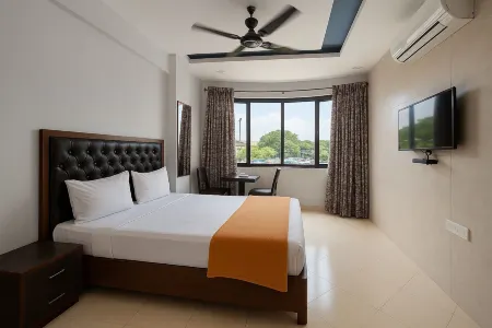 Hotel Sai Samrat Inn Отели в г. Матеран