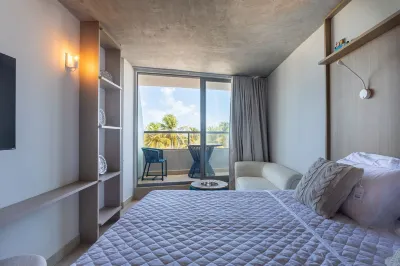 Setai Yacht by Day by Day Hotels near Seixas
