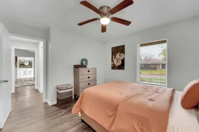 加蘭市廣場10分鐘寧靜甲板 One Eleven Ranch Park附近的飯店