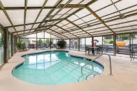 SureStay Hotel by Best Western Helen Downtown