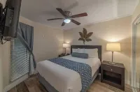 Waterfront Condo - Sunset View of Tampa Bay