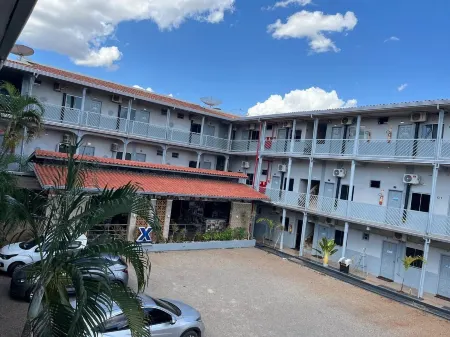 Lancaster Hotel Отели в г. Канаан-дус-Каражас