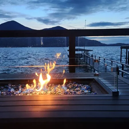 Lakefront Home with Amazing Views, Private Dock, Kayaks, Gameroom