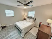 Charming house with free WiFi, AC min from hospital min from historical downtown