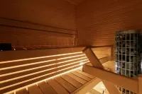 넓은 2 베드룸 아파트먼트, 호수 전망 및 사우나