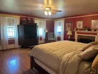 Rich Valley Estate 8 Bdrm 12 Bds 7 Fireplaces 8 Bath+Swim Hole,Hunting & Fishing Hotel a Shippen