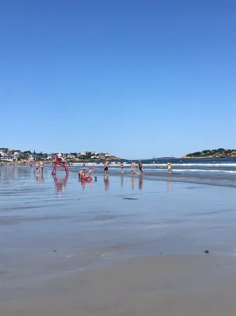 Single Level Home - Steps to Downtown Gloucester & A/C throughout