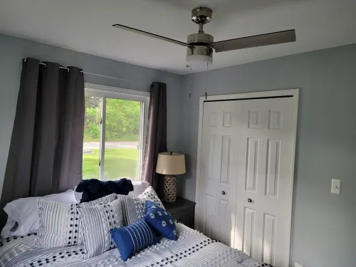 Newly renovated 3 bedroom lakefront home on all-sports Crooked Lake!