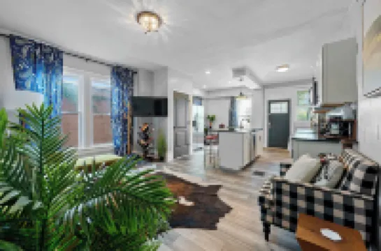 Merion Village Residences 1164 فنادق في 