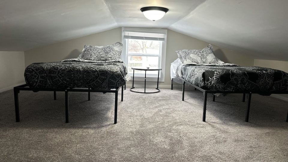 Stylish Tiny Home in prime Terre Haute location