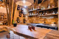 Kawa Bamboo Retreat - 5-Star