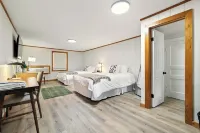 Hillside Hotels in Page County