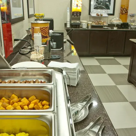 Hampton Inn & Suites Denison