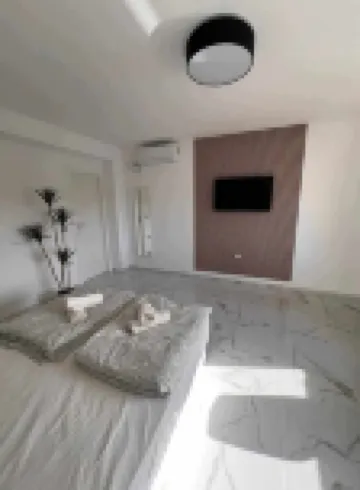 Old Port la Marina - Luna