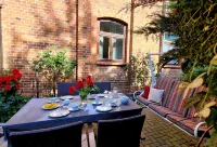 Ferienhaus in Einem Kleinem Dorf in der Natur. Umgeben von Wald und Seen Hotels in Ludwigslust-Parchim