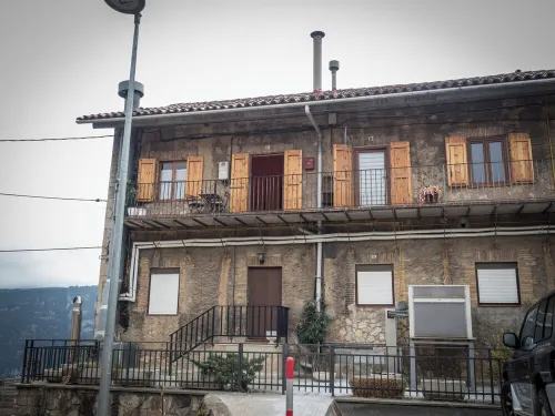 Cozy apartment in the mountains Hotels in Cercs