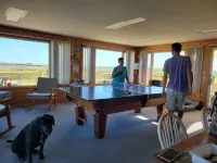 Spacious 5-bedroom house with WiFi, AC and private dock on charming Smith Island Hotels in Smith Island