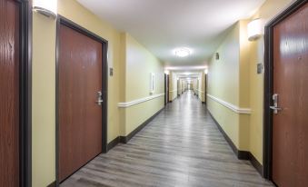 Red Roof Inn & Suites Lake Charles