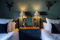 Beautifully restored townhouse in the heart of Sherborne Hotels near Sherborne Abbey