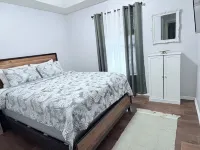 3 Bedroom with WiFi and AC in Weslaco