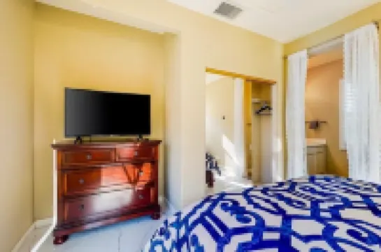 Desert Paradise Enjoy Private Pool & Spa with Game-room, Gym, Bikes&Scooters