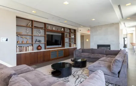 Pentagon Luxe Apartments Arlington - Near DC Отели рядом с достопримечательностью «Могила Неизвестного Солдата»