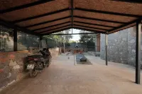 Charming 4-bedroom estate with WiFi, swimming pool and AC in enchanting Fethiye Hotels in Ciftlik Mahallesi