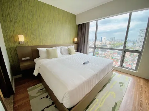 Cozy 1-bedroom condo in welcoming Mandaluyong with AC, WiFi, Gym