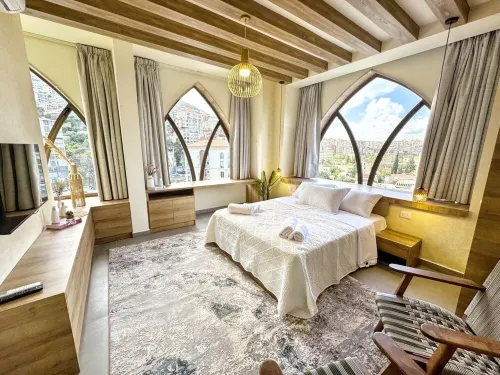 Chic 1-bedroom apartment in Jounieh - J707