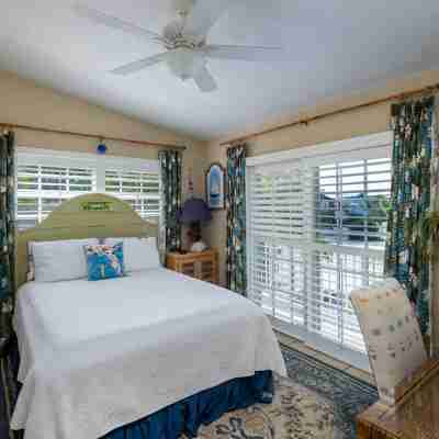 Casa Del Pirata / 3 bed / 2 ba Canal Home in Islamorada Rooms