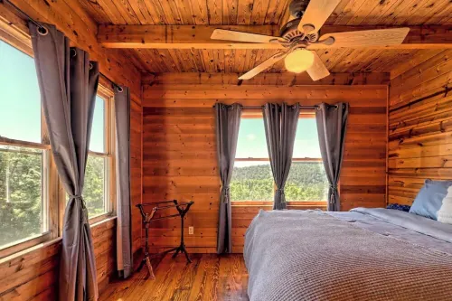 VIEWS! Mountain Sunsets & Stars! - The Green Cabin