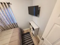 Cozy cottage in enjoyable Murrells Inlet with WiFi, AC