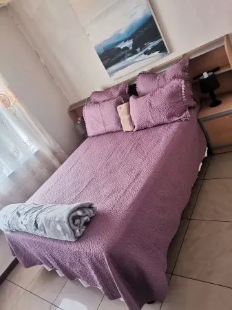 Spacious lodge in beautiful Pietermaritzburg with AC, WiFi Отели рядом с достопримечательностью «Golden Horse Golf Village»