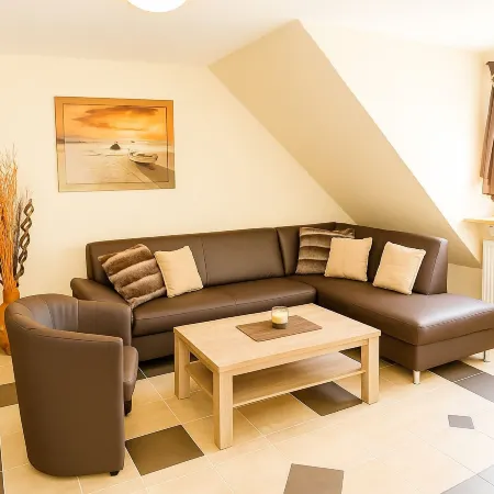 Nanis Hotel & Appartements