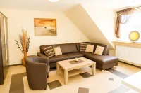 Nanis Hotel & Appartements