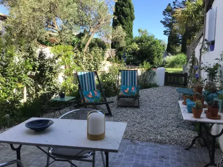 En Camargue Charmante Petite Maison Dans Résidence Calme et Sécurisée
